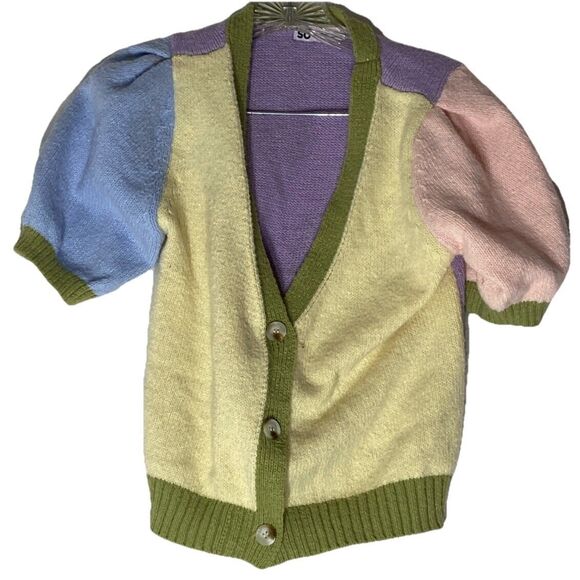 SO Short Sleeve Sweater Button Front Yellow Purple Blue Pink Green Size Small - Picture 2 of 9